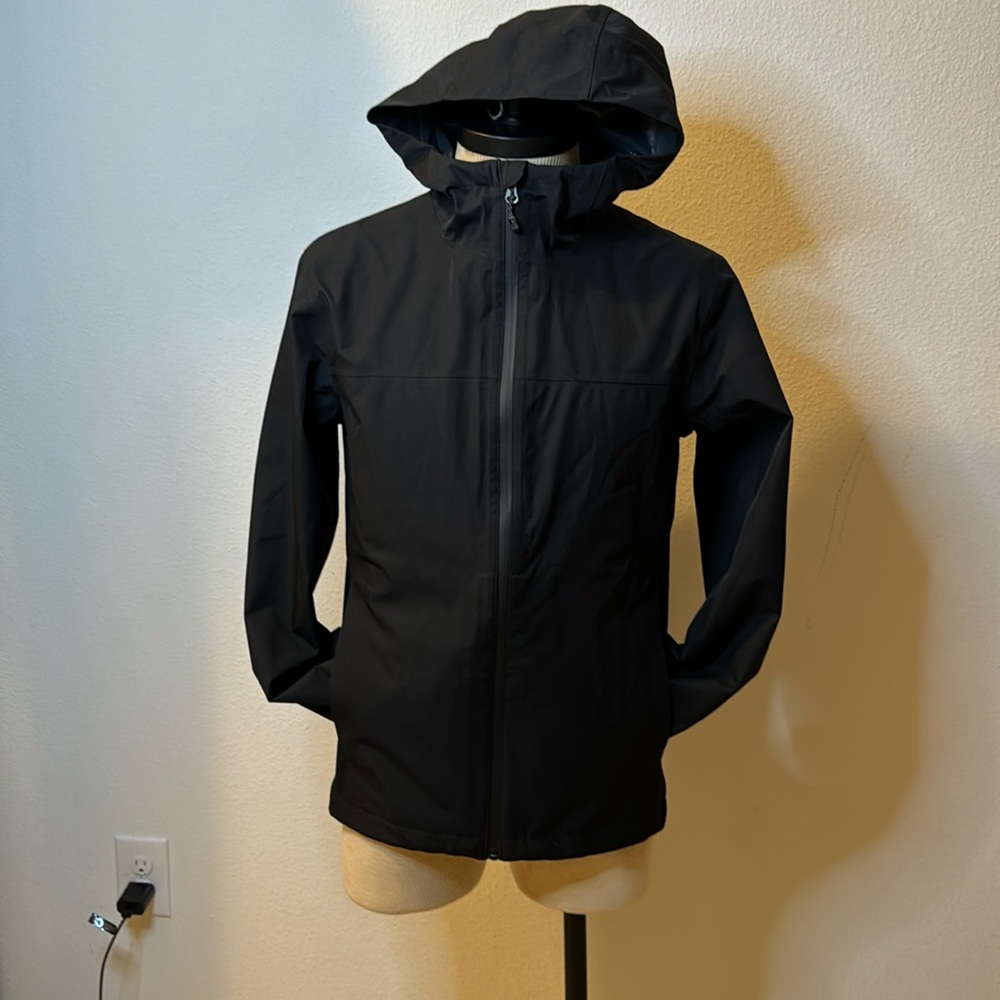 Swiss tech jacket adjustable sleeve waist & hood. Zipper up zip pockets S 34-36